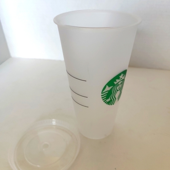Starbucks Cold Drink To-Go Cup w/Lid & Straw, 24 oz. New, unused - Picture 4 of 7